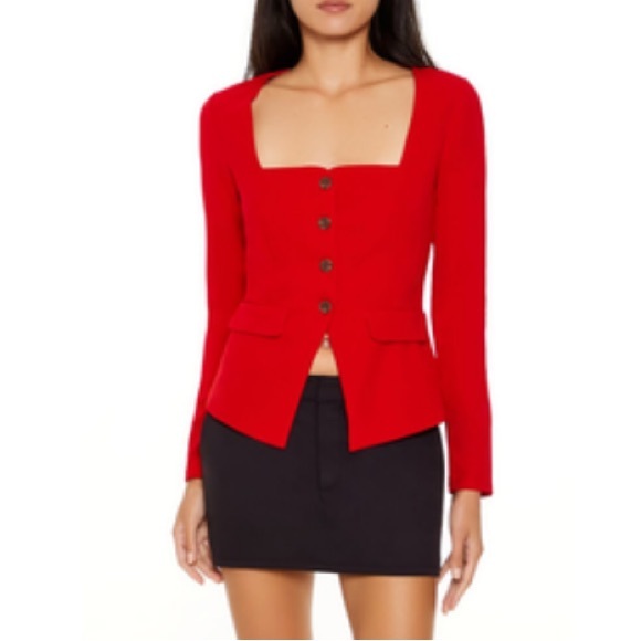 NWT Button-Front Split-Hem Top - Picture 1 of 6